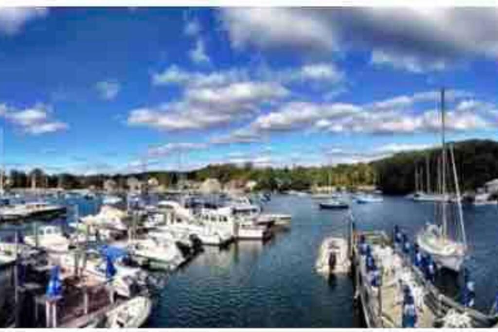 Charming Cottage Historic Falmouth Cape Cod Near Beach And Downtown 2Br 1Bath Deck Екстериор снимка